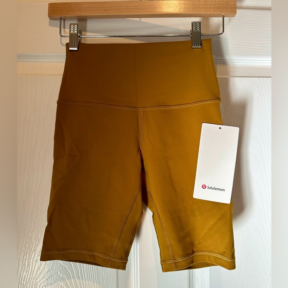 Lululemon Align HR Short 8” size 4, Gold Spice, New With Tags.